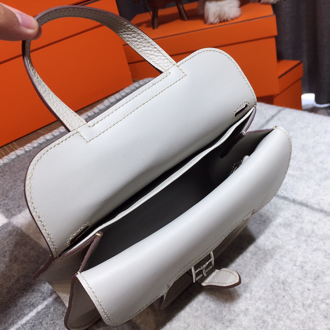 에르메스 미니 할잔백22 끄레 은장 끌레망스 가죽